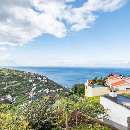 Golden Coast By Homie * Calheta (Madeira)