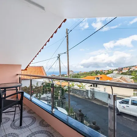 Golden Coast By Homie * Calheta (Madeira)