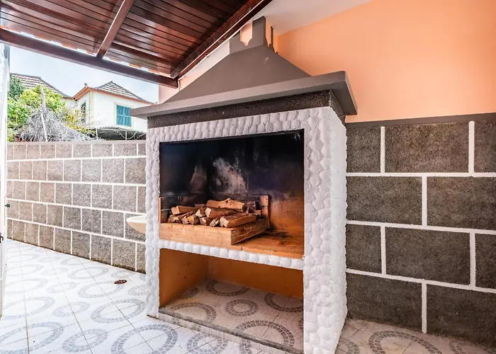 Golden Coast By Homie * Calheta (Madeira)