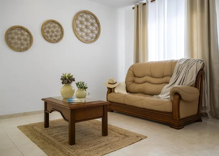 Daire Golden Coast By Homie Calheta (Madeira)