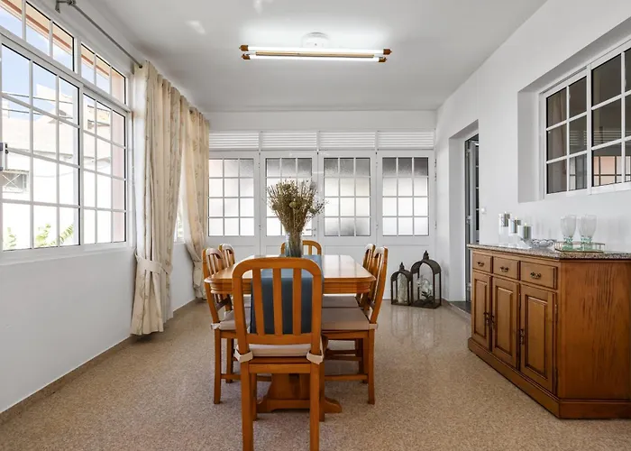 Daire Golden Coast By Homie Calheta (Madeira)