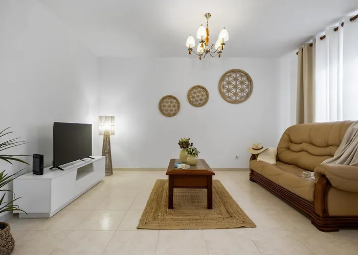 Golden Coast By Homie Daire