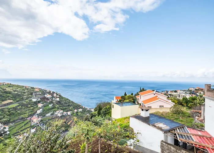 Golden Coast By Homie Daire Calheta (Madeira)